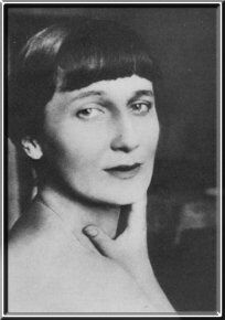 Anna Akhmatova — 14 Poemas de Anna Akhmátova (8)