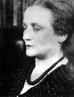 Anna Akhmatova — 14 Poemas de Anna Akhmátova (5)