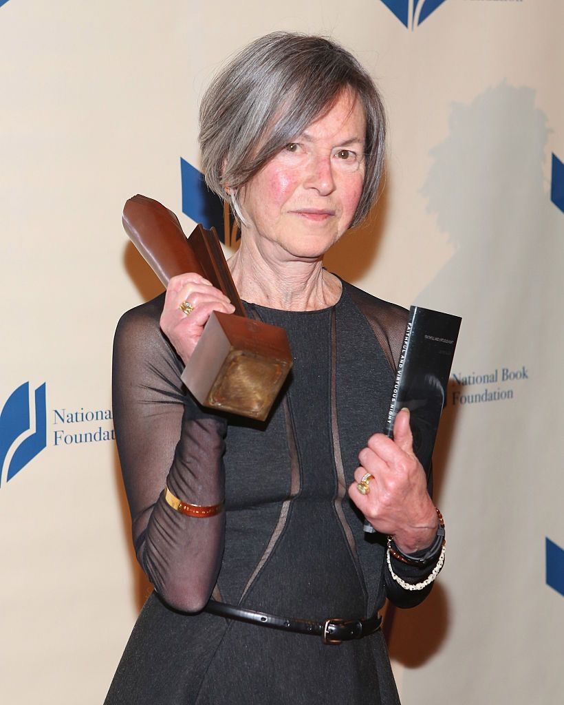 14  Poemas de Louise Glück (15)