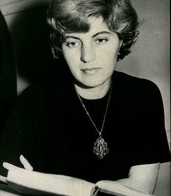 8 Poemas de Blaga Dimitrova (2)