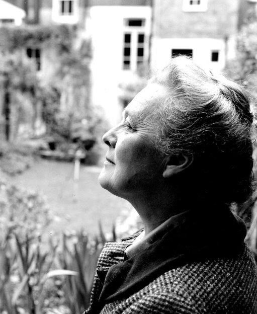 11 Poemas de Kathleen Raine (11)