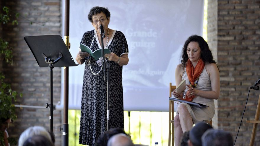 12 poemas de Francisca Aguirre Benito (11)
