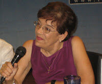 10 Poemas y un texto de Jeannette Miller  (5)
