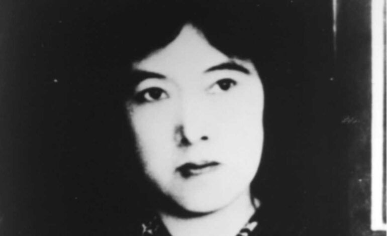 Akiko-Yosano-1
