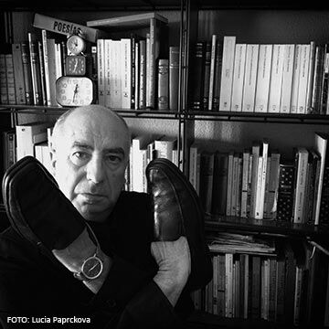 13 Poemas y un Manifiesto de Ángel Guinda (5)