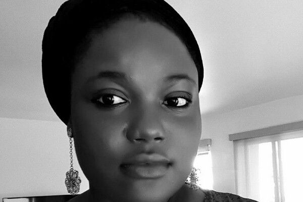 7 Poemas de Ijeoma Umebinyuo (6)