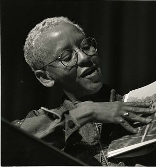 Nikki Giovanni — 9 Poemas de Nikki Giovanni (7)