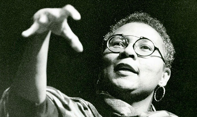5 Poemas de bell hooks (5)