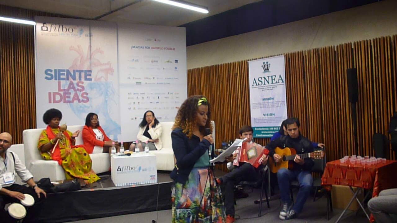 15 Poemas de Ashanti Dinah Orozco Herrera (7)
