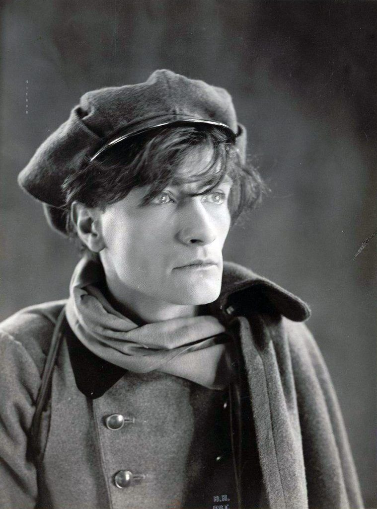 7 Poemas de Antonin Artaud (2)
