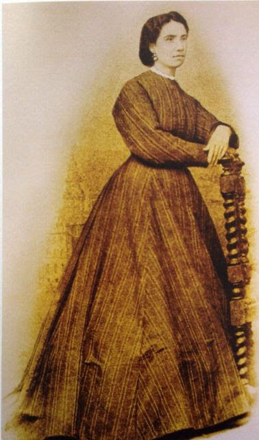 13 Poemas y 2 cartas de Rosalia De Castro (13)