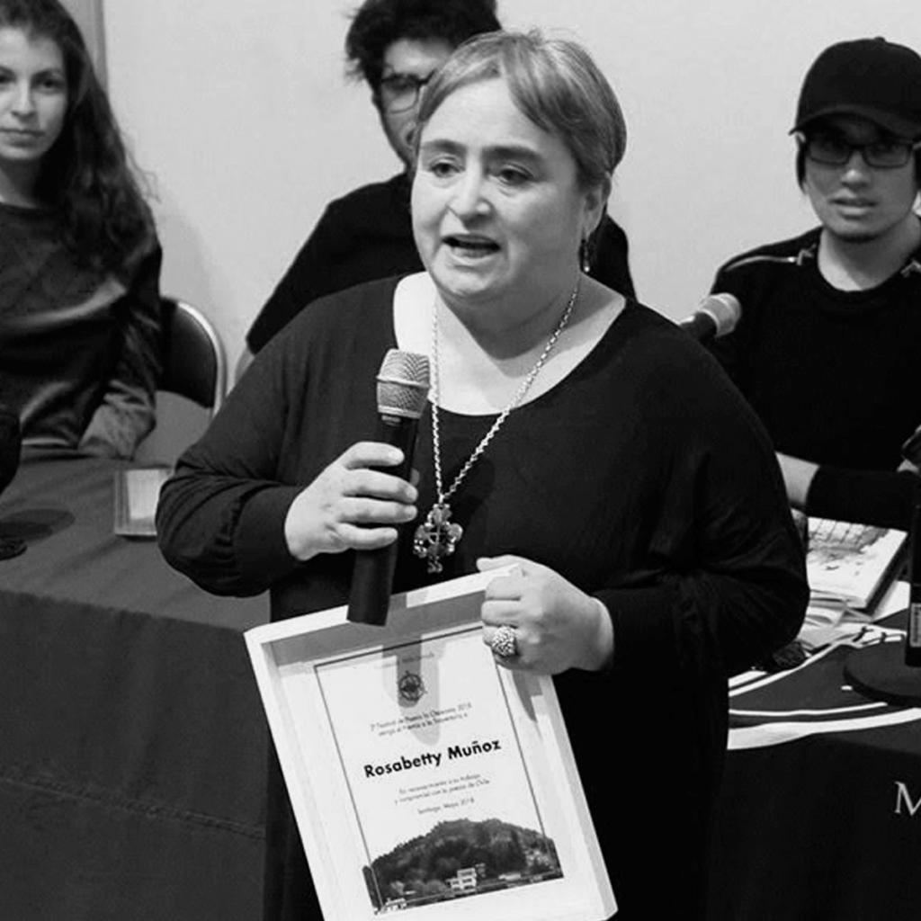 15 Poemas de Rosabetty Muñoz (6)